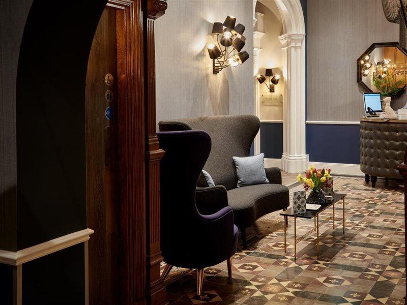 Oddfellows On The Park Cheadle  Kültér fotó The hotel's lobby