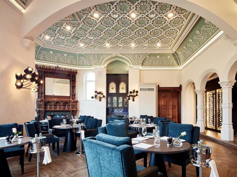 Oddfellows On The Park Cheadle  Kültér fotó The restaurant